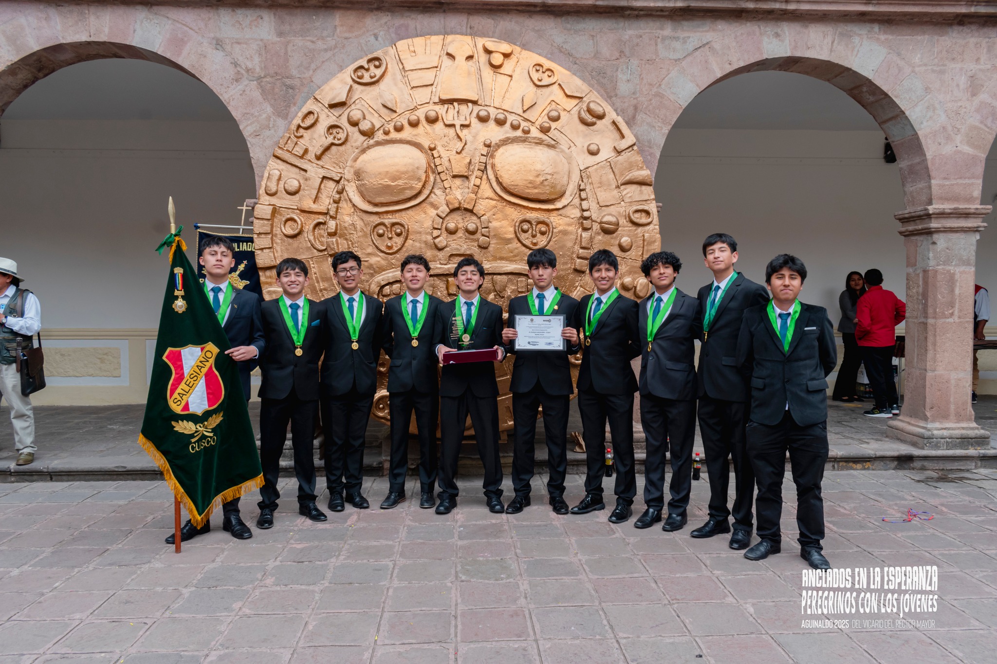 Colegio Salesiano galardonado por logros en fiestas del Cusco